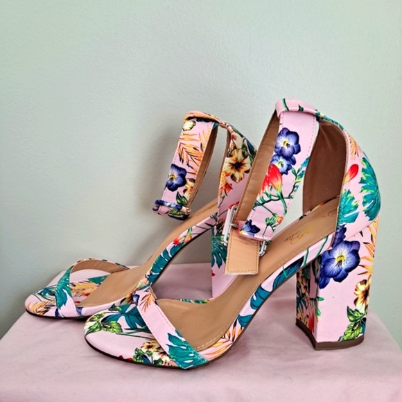 π‘ Mata Floral Block Heel Sandals New wot - Picture 3 of 5